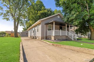 124 Illinois Street, East Alton, IL 62024