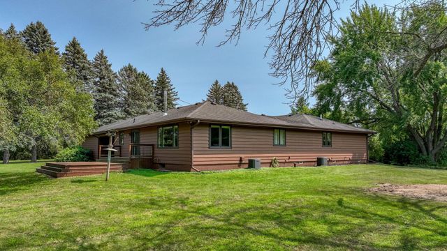 5892 Graff Road, Eau Claire, WI 54701