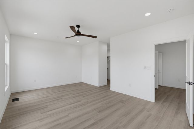 516 S O Connor Road, Irving, TX 75060