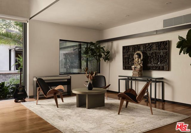 2496 Mandeville Canyon Road, Los Angeles, CA 90049