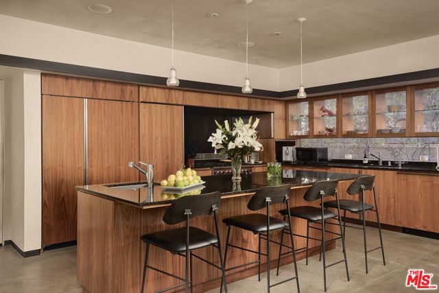 2496 Mandeville Canyon Road, Los Angeles, CA 90049