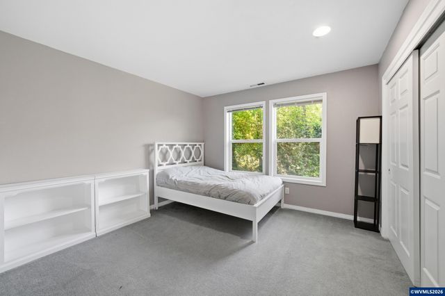 3245 Croisan Creek Rd S, Salem, OR 97302