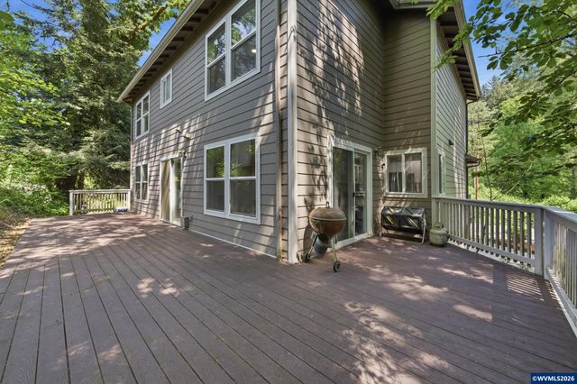 3245 Croisan Creek Rd S, Salem, OR 97302