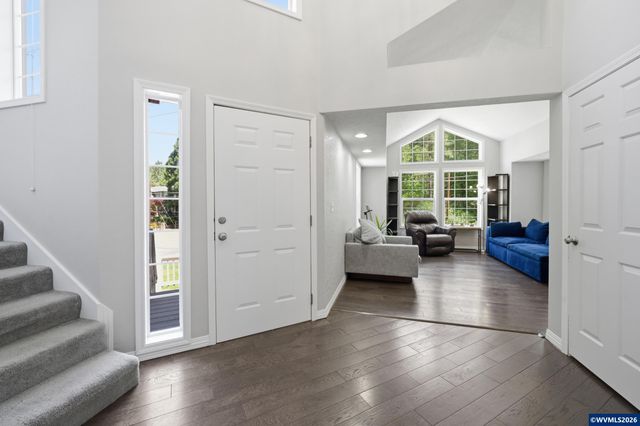 3245 Croisan Creek Rd S, Salem, OR 97302