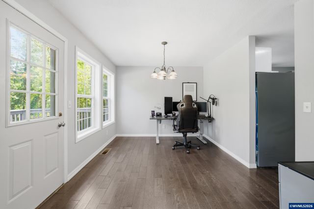 3245 Croisan Creek Rd S, Salem, OR 97302