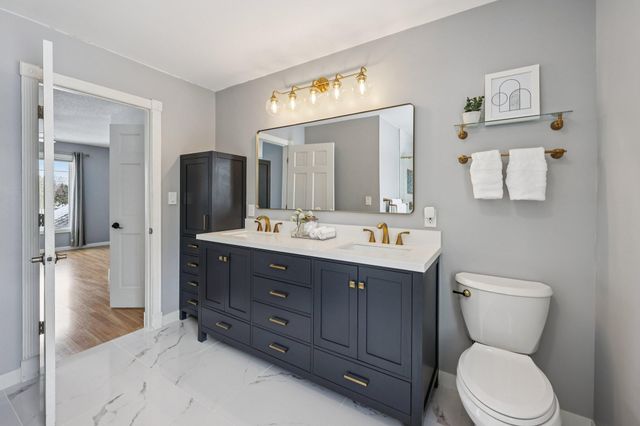 13651 Pineview Lane N, Dayton, MN 55327