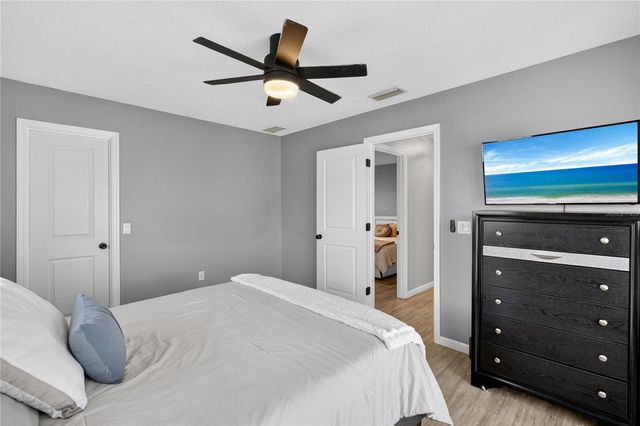 5807 GARFIELD ROAD, Venice, FL 34293