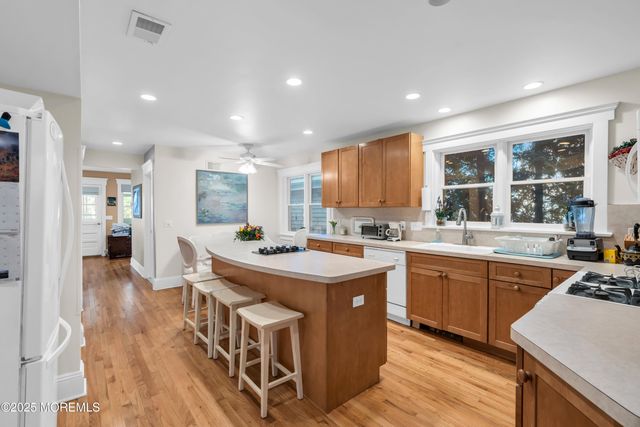 305 4th Avenue, Spring Lake, NJ 07762