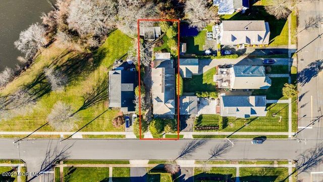 305 4th Avenue, Spring Lake, NJ 07762