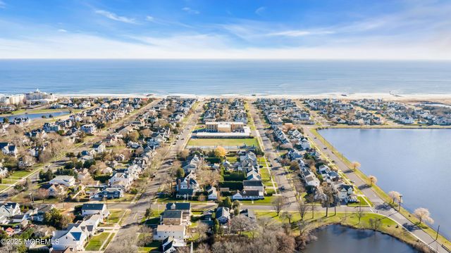 305 4th Avenue, Spring Lake, NJ 07762