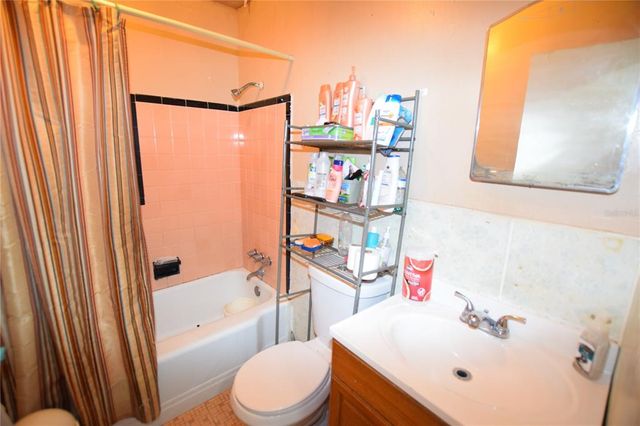2220 AVENUE F NW, Winter Haven, FL 33880