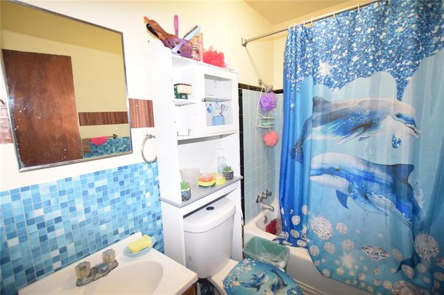 2220 AVENUE F NW, Winter Haven, FL 33880