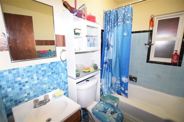 2220 AVENUE F NW, Winter Haven, FL 33880