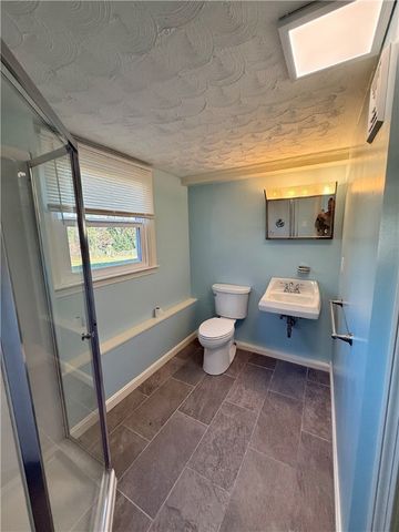 178 Canonchet Drive, Portsmouth, RI 02871