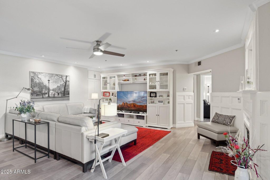 5104 N 32ND Street 218, Phoenix, AZ 85018