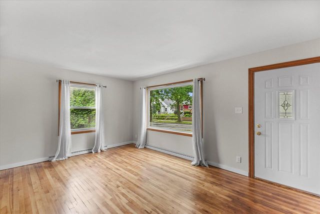 502 S 66th STREET, Milwaukee, WI 53214