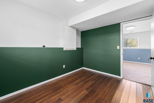 215 Atkins Cir Circle, Tea, SD 57064