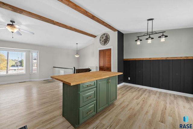 215 Atkins Cir Circle, Tea, SD 57064