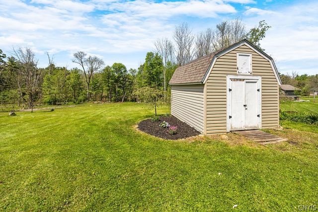 5881 Fieldstone Drive, Cazenovia, NY 13035