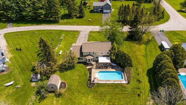 5881 Fieldstone Drive, Cazenovia, NY 13035