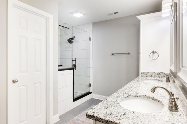 482 Candytuft Lane, Hixson, TN 37343