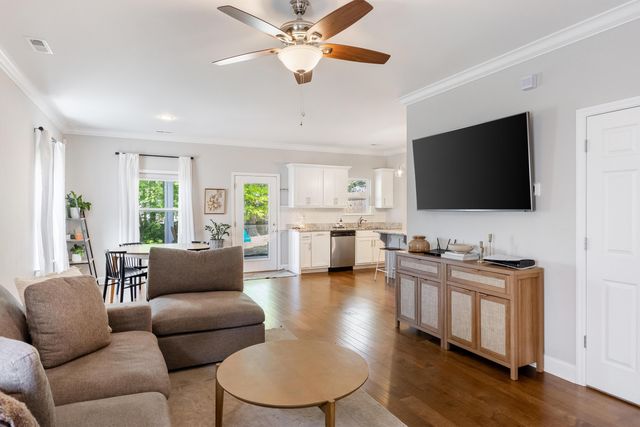 482 Candytuft Lane, Hixson, TN 37343