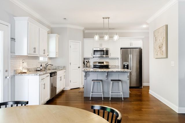 482 Candytuft Lane, Hixson, TN 37343