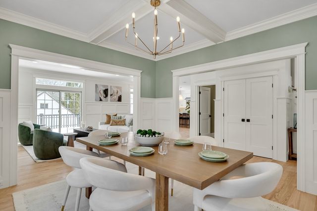 1 Cushing Street, Lexington, MA 02420