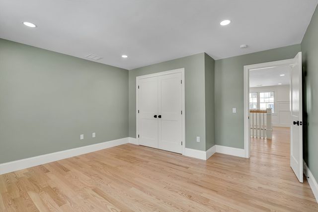 1 Cushing Street, Lexington, MA 02420