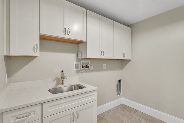 1 Cushing Street, Lexington, MA 02420