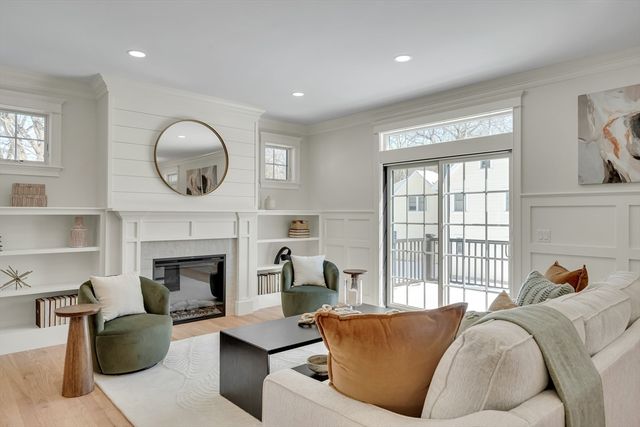 1 Cushing Street, Lexington, MA 02420