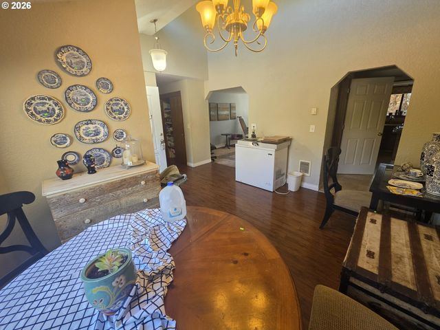 15503 Ne 76TH St, Vancouver, WA 98682