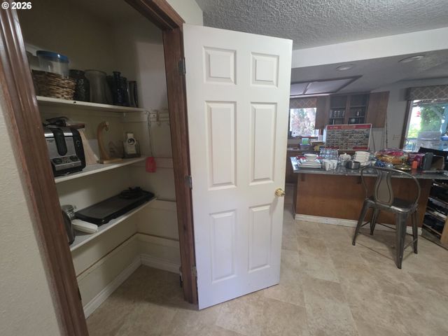 15503 Ne 76TH St, Vancouver, WA 98682
