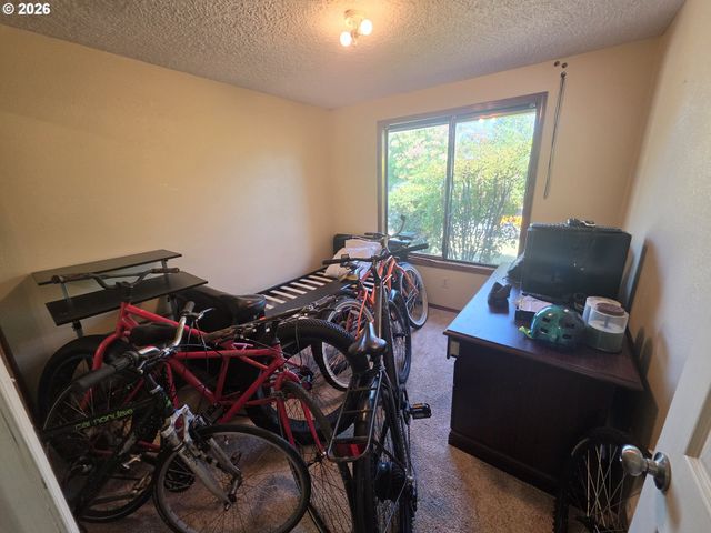 15503 Ne 76TH St, Vancouver, WA 98682