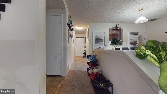 36 KINGS WHARF PL, Waldorf, MD 20602