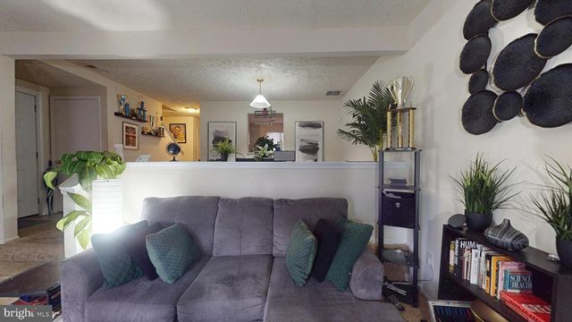 36 KINGS WHARF PL, Waldorf, MD 20602