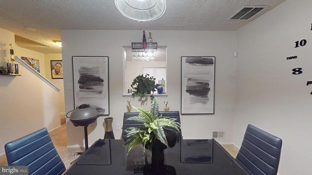 36 KINGS WHARF PL, Waldorf, MD 20602