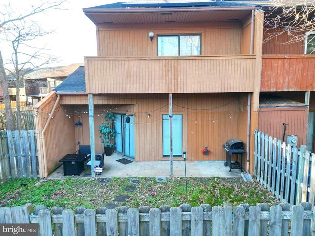 36 KINGS WHARF PL, Waldorf, MD 20602