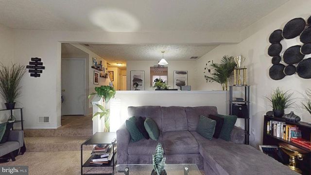 36 KINGS WHARF PL, Waldorf, MD 20602