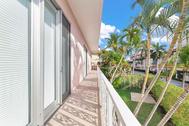 401 Worth Avenue 201, Palm Beach, FL 33480