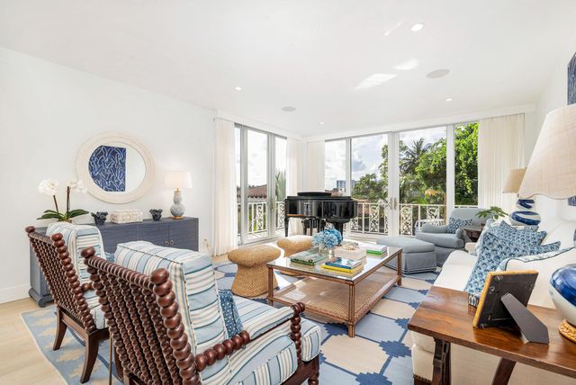 401 Worth Avenue 201, Palm Beach, FL 33480