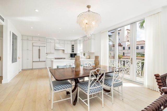 401 Worth Avenue 201, Palm Beach, FL 33480