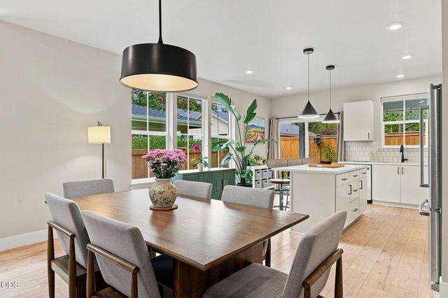 61173 SE Wagyu Drive, Bend, OR 97702