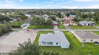 2361 SW Chateau Terrace, Port St Lucie, FL 34953