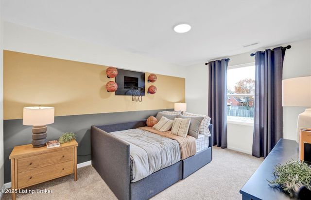 8509 Lysander Dr, Louisville, KY 40214