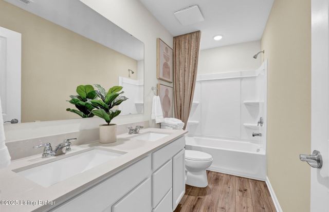 8509 Lysander Dr, Louisville, KY 40214