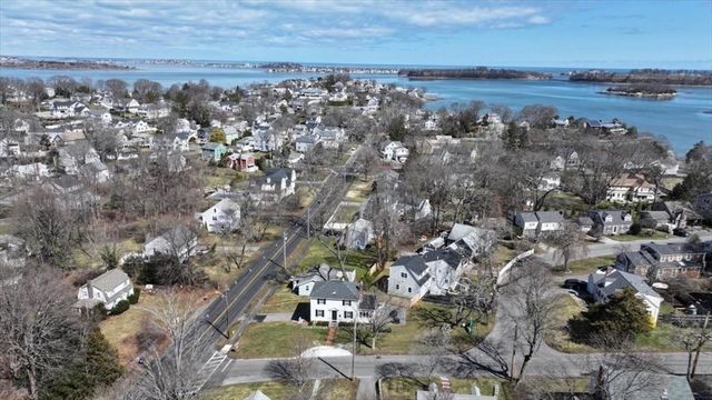 67 Governor Long Rd, Hingham, MA 02043