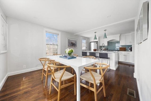 67 Governor Long Rd, Hingham, MA 02043