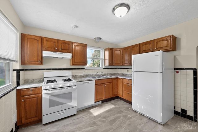 567 Greenwell Avenue, Delhi Twp, OH 45238