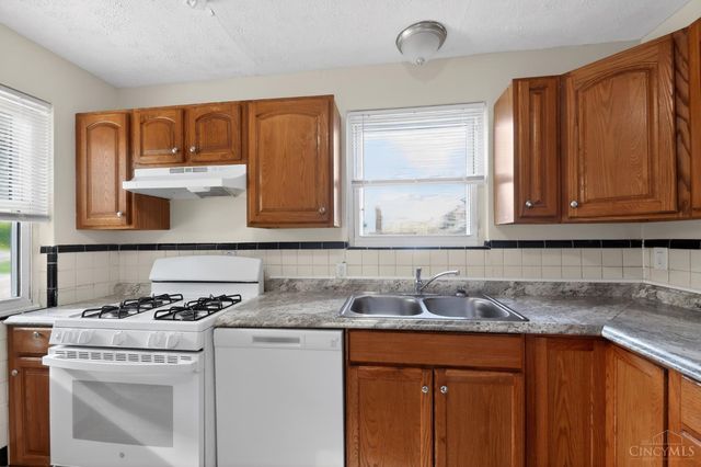 567 Greenwell Avenue, Delhi Twp, OH 45238